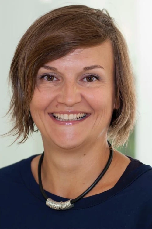 Portraitfoto von Dr. Beate Mathias